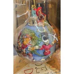 CHRISTOPHER RADKO Teddies Around The World Ornament 2002